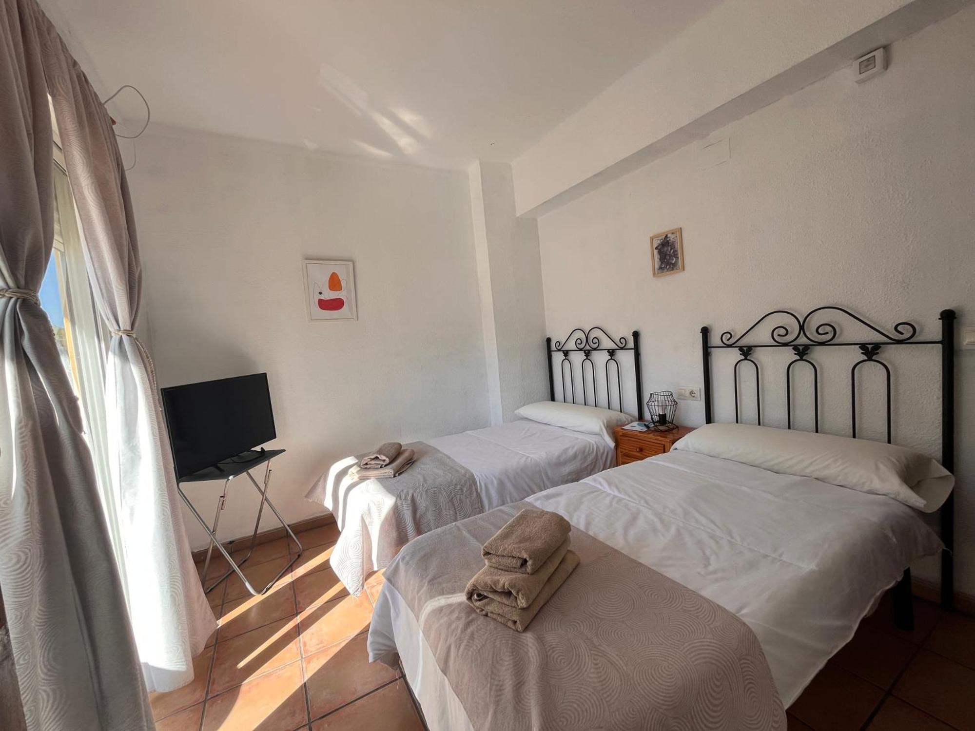 Azuébar Hotel Espadan מראה חיצוני תמונה