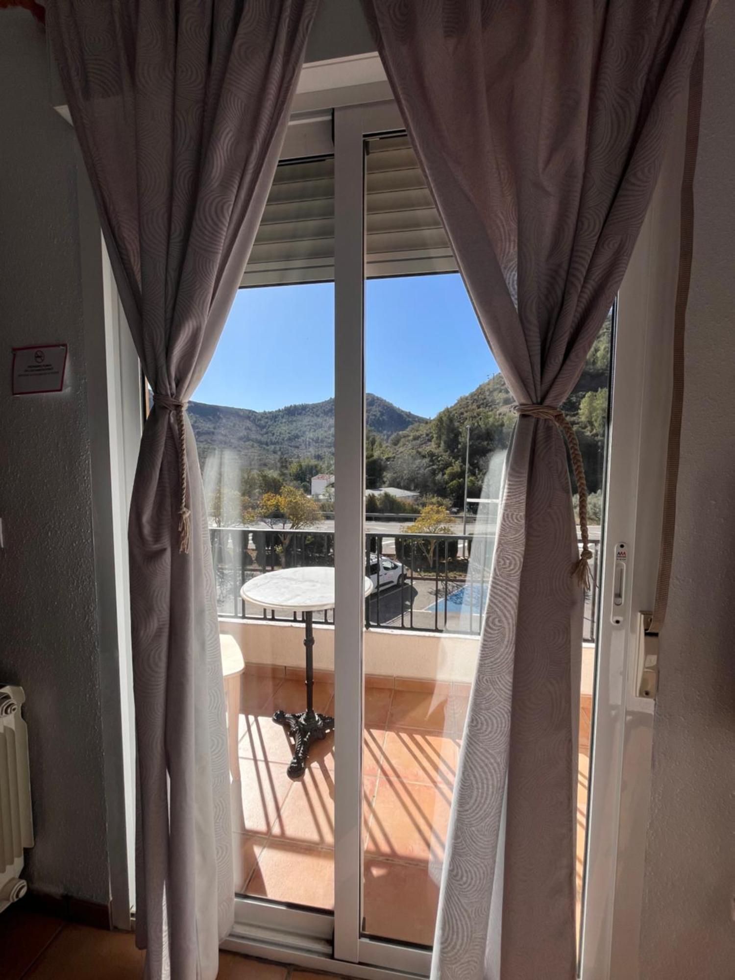 Azuébar Hotel Espadan מראה חיצוני תמונה